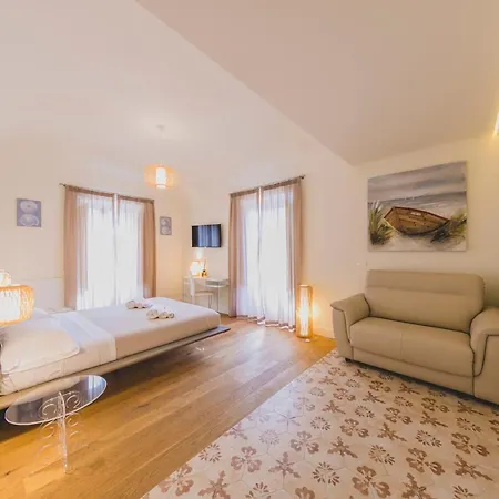 Bed & Breakfast Design 3*